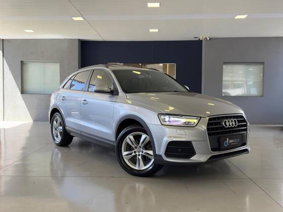 AUDI Q3 1.4 TFSI AMBIENTE GASOLINA 4P S TRONIC